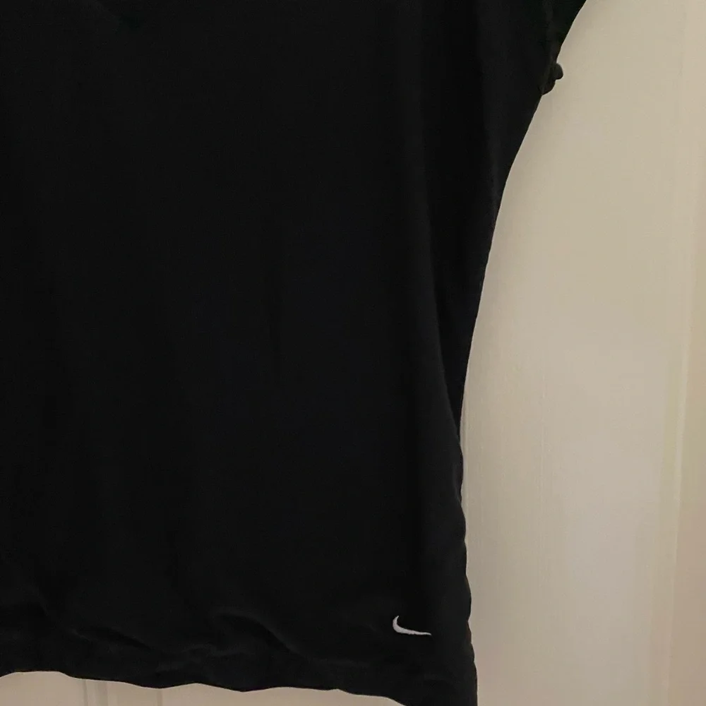Nike Black Dri Fit V Neck Short Sleeve Top